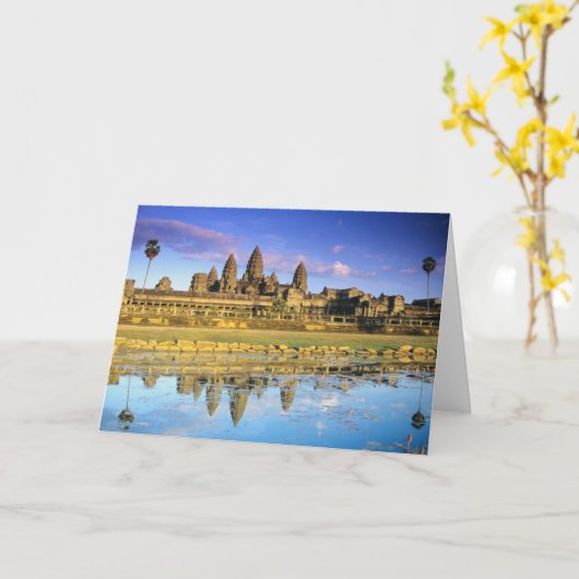 正面から見る寺の景色 カード (黄色い花)