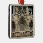 正面の眺め、第13第14世紀 メタルオーナメント (右)