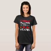 武器を選ぶシェフ調理師レストランフードナイフ Tシャツ (正面フル)