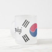 武芸釘太極旗 フロストグラスマグカップ (正面左)