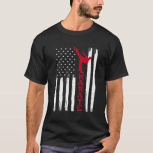 武術アーツアメリカ国旗空手戦士 Tシャツ