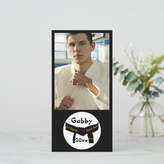 武術アーツファーディグブラックベルトフォトカード 案内状 (スタンド正面)