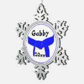 武術アーツライトブルーベルトデイテッド スノーフレークピューターオーナメント (右)