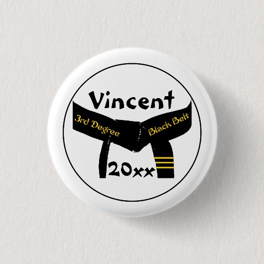 武術アーツ3度ブラックベルト 缶バッジ (正面)