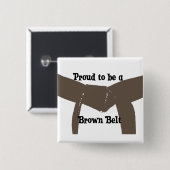 武術ア誇りを持ったートはブラウンベルト 缶バッジ (正面&裏面)