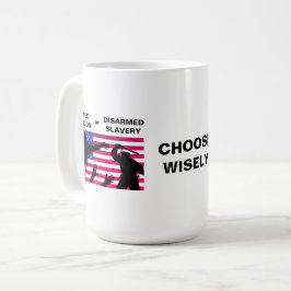 武装した自由 コーヒーマグカップ