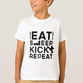 武道のギフトを食べて下さい、眠らせて下さい、蹴って下さい、繰り返して下さい Tシャツ
