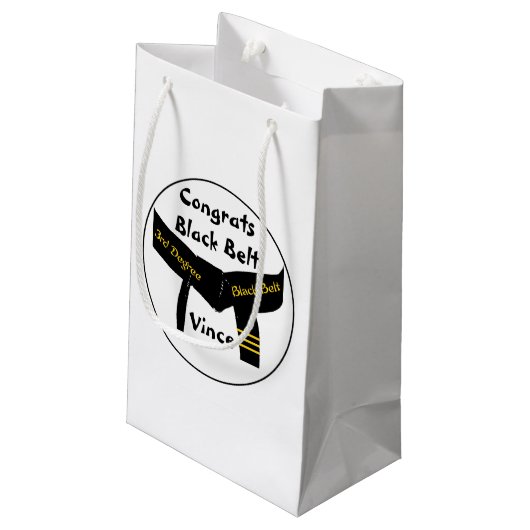 武道の第3程度の黒帯のお祝い スモールペーパーバッグ (裏面アングル)