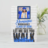 歩いて見せてくれ |青いおもしろい写真卒業 招待状 (スタンド正面)