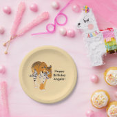 歩くのトラのパーソナライズな誕生日のプレート ペーパープレート (パーティー)