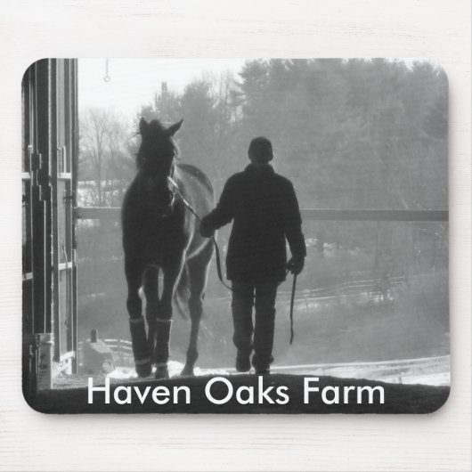 歩くのルーシーのマウスパッド マウスパッド (正面)