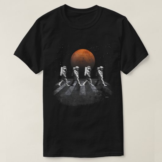 歩くの宇宙飛行士宇宙占有火星 Tシャツ (デザイン正面)