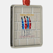 歩くウィズイエズハクナマタバエインスパイアフェチフ メタルオーナメント (右)