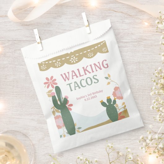 歩くタコスメキシカンフィエスタバースデーパーティー フェイバーバッグ (クリップ留めされた状態)