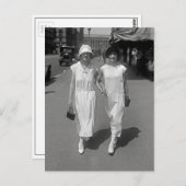 歩くハンド・イン・ハンド， 1924 ポストカード (正面/裏面)