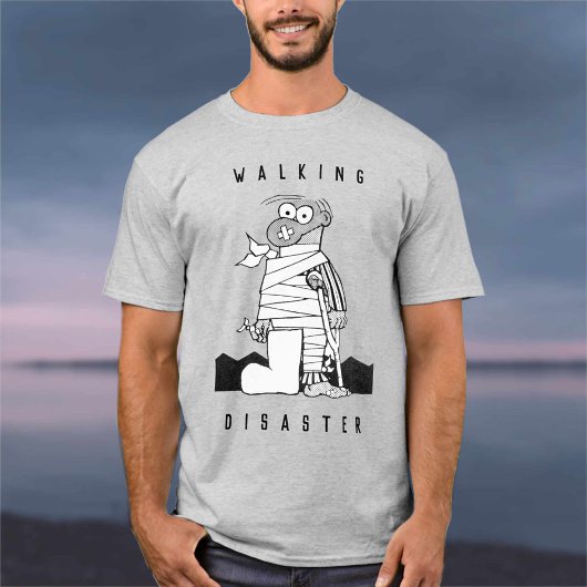 歩く災害と呼ばれる男のために Tシャツ