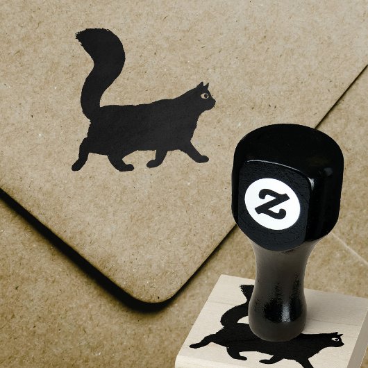 歩く猫 |ふわふわの尻尾を持つロングヘア子猫 ラバースタンプ