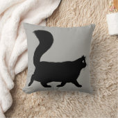 歩く黒猫 | ふわっクールとした尾の子猫 クッション (ブランケット)