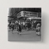 歩行者2 缶バッジ (正面)