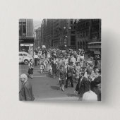 歩行者 缶バッジ (正面)