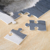 歩道に坐る白い西の高地テリア ジグソーパズル (側面)