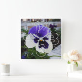 歩道のパンジー スクエア壁時計 (ホーム)