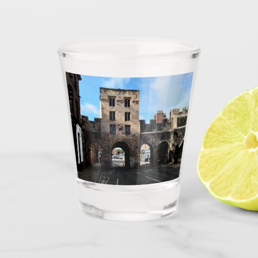 歩道を通って ショットグラス (正面)