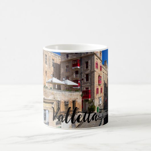 歩道橋、バレッタの階段と狭い通り コーヒーマグカップ (中央)
