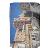 歩道橋、バレッタの階段と狭い通り バスマット (正面縦)