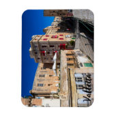 歩道橋、バレッタの階段と狭い通り マグネット (縦)