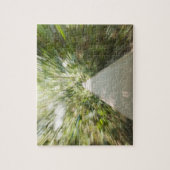 歪められるの雨林を通した木道 ジグソーパズル (縦)