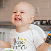 歯が生える赤ちゃんが噛むと人々は腹を立てる ベビーボディスーツ