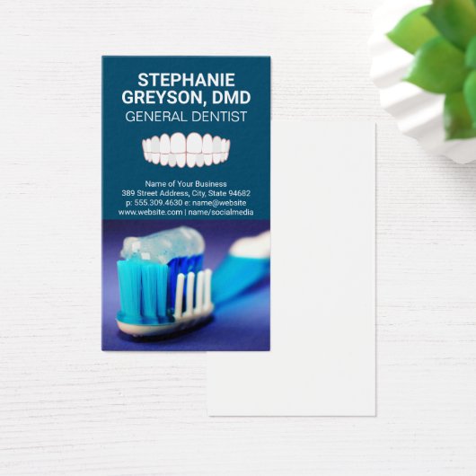 歯とブラシのロゴ |歯のアイコン (デスク)