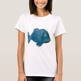 歯の大きな青い魚のTシャツ Tシャツ