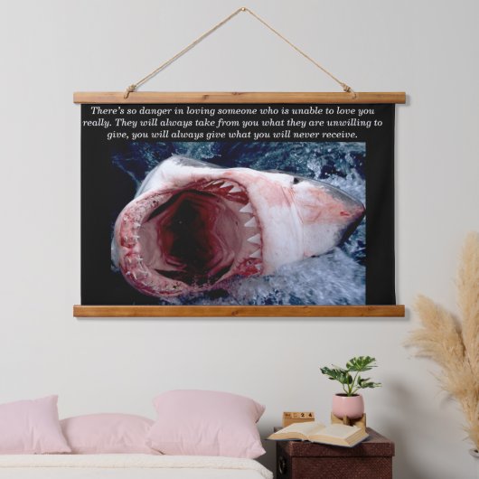 歯の白いサメ 吊り下げ型タペストリー (寝室)