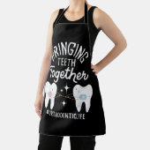 歯を合わせる – 歯科矯正医 エプロン (インサイチュ)