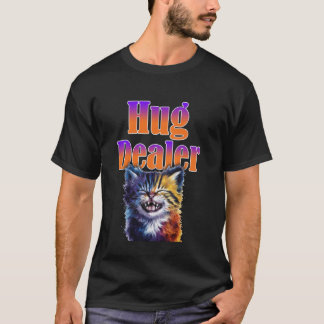 歯を見せて笑うかわいい子猫の抱擁販売業者 猫好きのためのグッズ Tシャツ