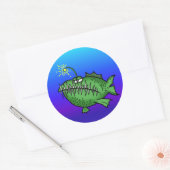 歯を見せる魚 ラウンドシール (封筒)