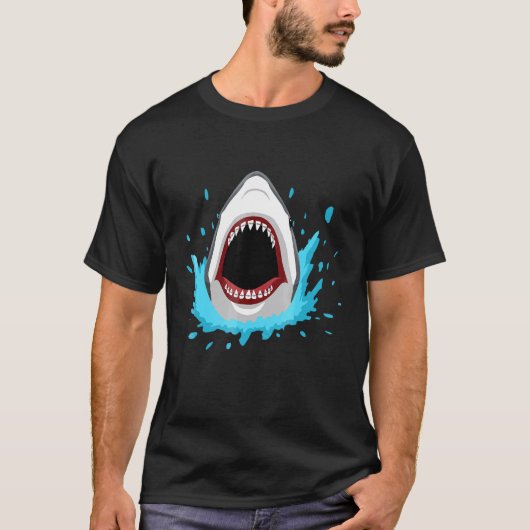 歯列矯正サメ 歯が鋭い面白い魚 Tシャツ (正面)