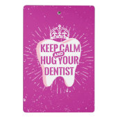 歯医保者を温め抱き締める ミニクリップボード (裏面)