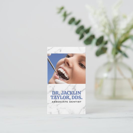 歯医者による歯検査 名刺 (スタンド正面)