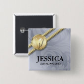 歯医者の名前タグ金ゴールド歯離れのグレー表示 缶バッジ (正面&裏面)