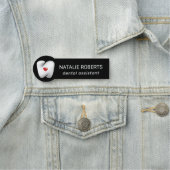 歯医者モダン歯とハートのロゴ歯科医院 名札 (インサイチュ)