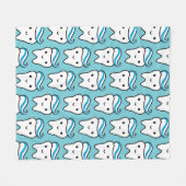 歯磨き粉パターンが付いているかわいい歯 フリースブランケット (正面(横))