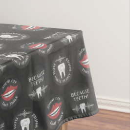歯科おもしろい柄 – かわいい歯科衛生士 テーブルクロス