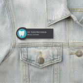 歯科アシスタント歯牙のロゴ 名札 (インサイチュ)