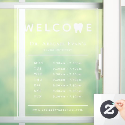 歯科クリニックの店舗営業時間の歯のロゴ ウィンドウサイン (ホーム)