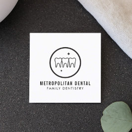 歯科モダン歯黒ロゴ スクエア名刺
