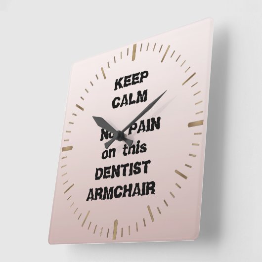 歯科保医の肘掛け椅子の歯科医に痛みがない スクエア壁時計 (傾斜)