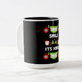 歯科医クリスマス ツートーンマグカップ (正面左)